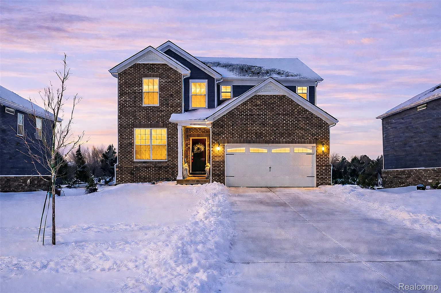 2882 Trillium Hills Dr photo 1