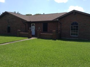 2714 Mary Ln, Port Neches, TX 77651