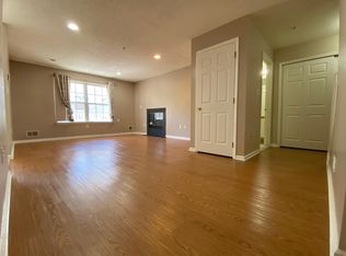 109 Inverness Dr, Edison, NJ 08820