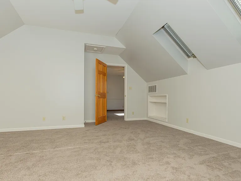 2939 Woodside Ct — Photo 20
