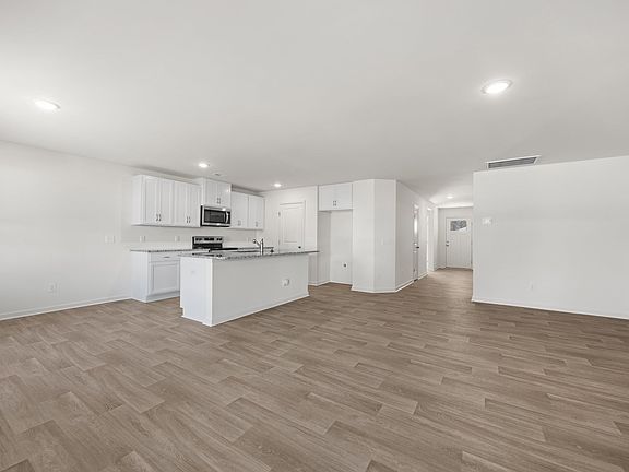 5th image of 4649 Swimming Ln