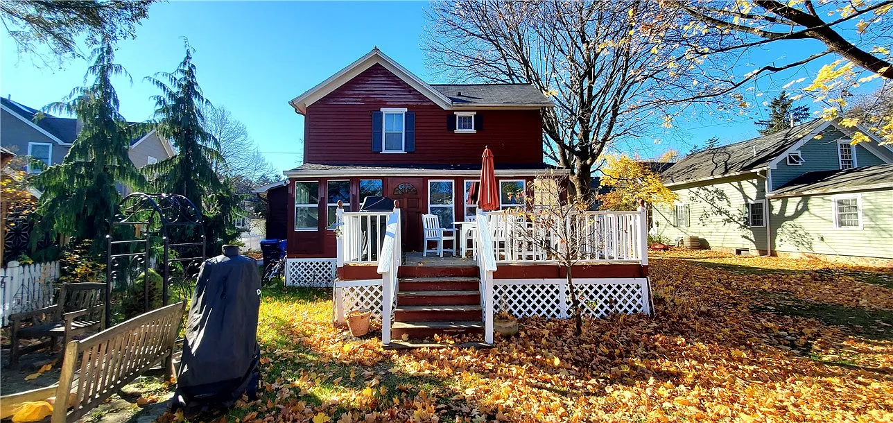 3 bed, 2.5 bath, 1653 sqft, $3,200 — Photo 4
