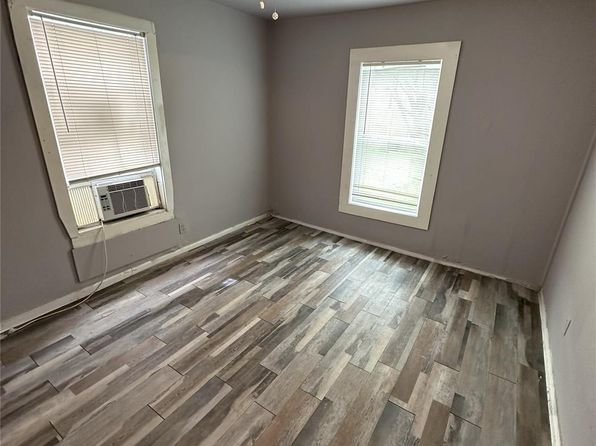 houston-texas-89634286 picture