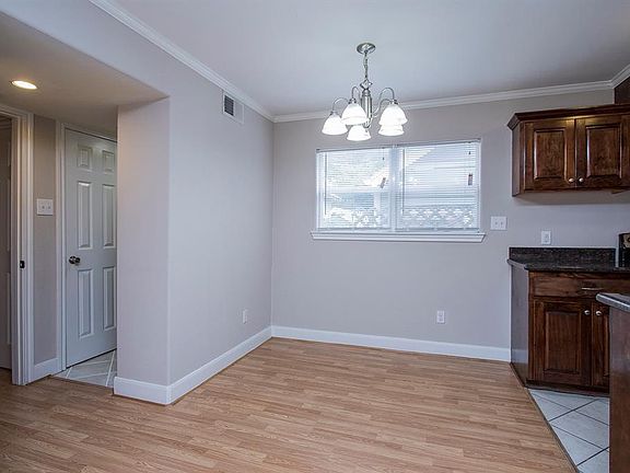 2nd image of 1412 Hawthorne St #14