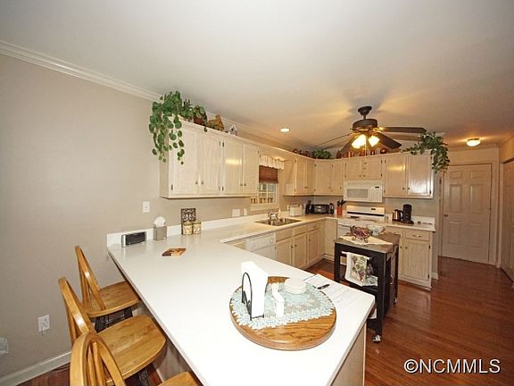 4th image of 3090 Middleton Way Ct