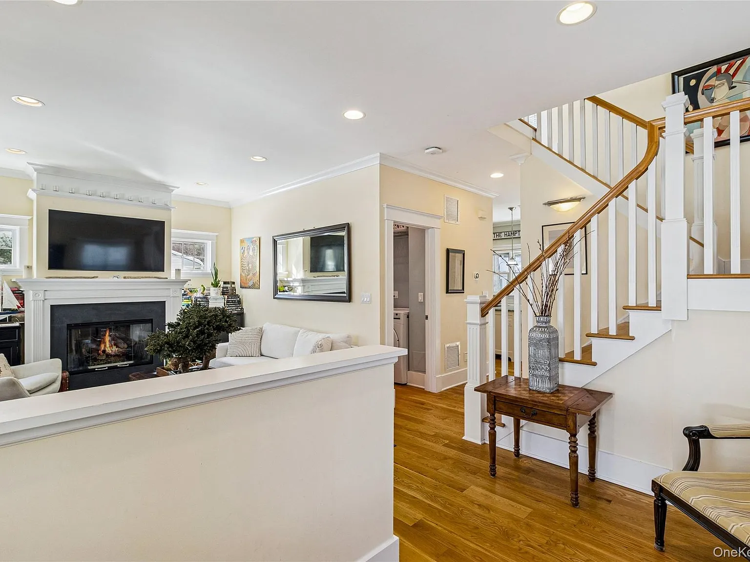 2 bed, 2.5 bath, 1260 sqft, $9,500 — Photo 4