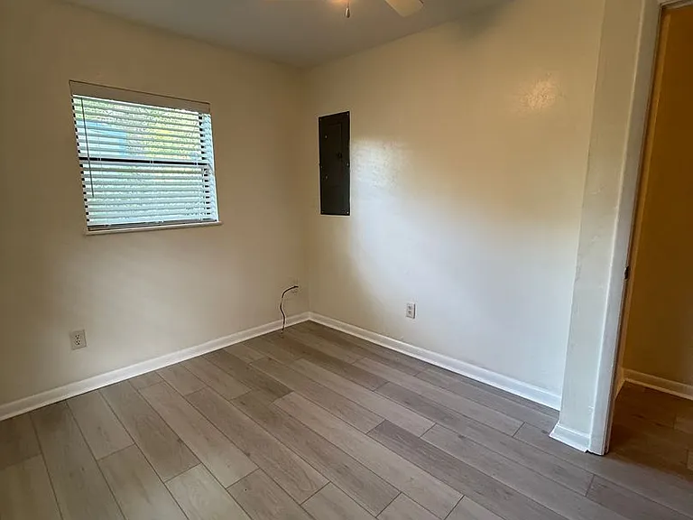 15615 NW 138th Dr — Photo 26