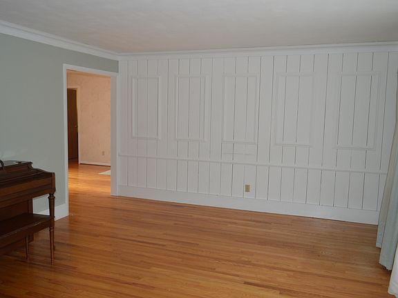 5th image of 7147 Gillespie Ct