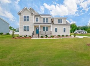 202 William Storrs Rd, Yorktown, VA 23693