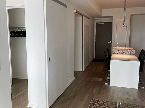 3rd image of 1 Bloor St E #1012
