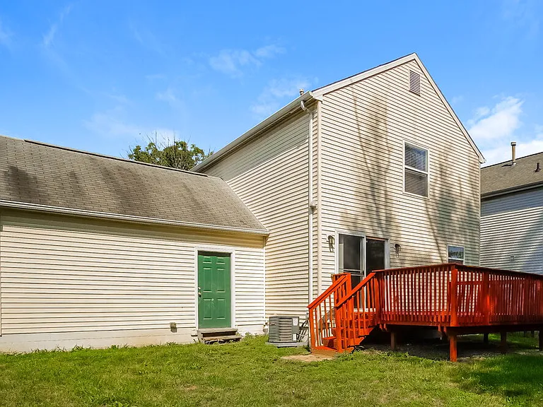 848 Wallinger Dr — Photo 18