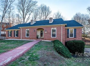 10112 Stevensville Ln, Charlotte, NC 28277