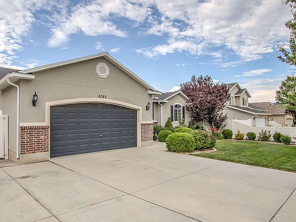 2nd image of 5382 W Leila Ln