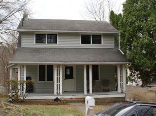 17 Orchard St, Trucksville, PA 18708