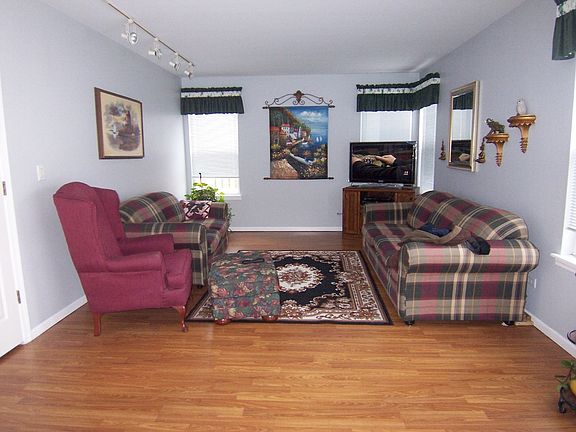 5th image of 2396 N Periwinkle Way