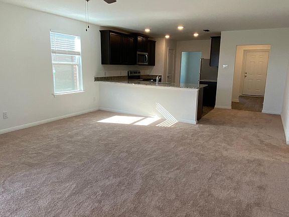3rd image of 18208 Speculator Ln