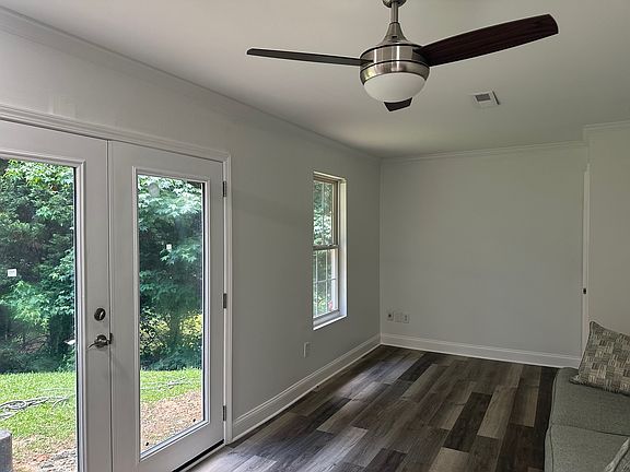2nd image of 3320 Glen Summit Ln