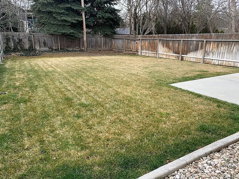 2877 W Ona St — Photo 12