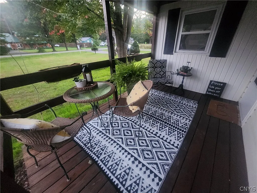2 bed, 1.0 bath, 500 sqft, $1,395 — Photo 4