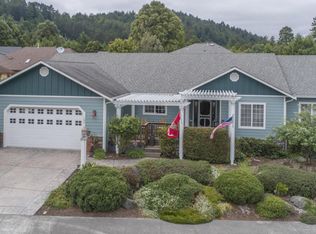 167 Grayland Heights Rd, Rio Dell, CA 95562