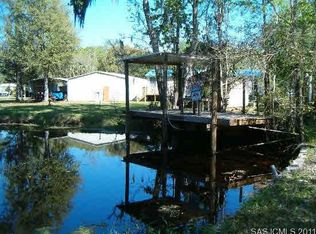 113 Rivershore Dr, San Mateo, FL 32187