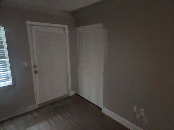 4th image of 257 Dorchester Dr