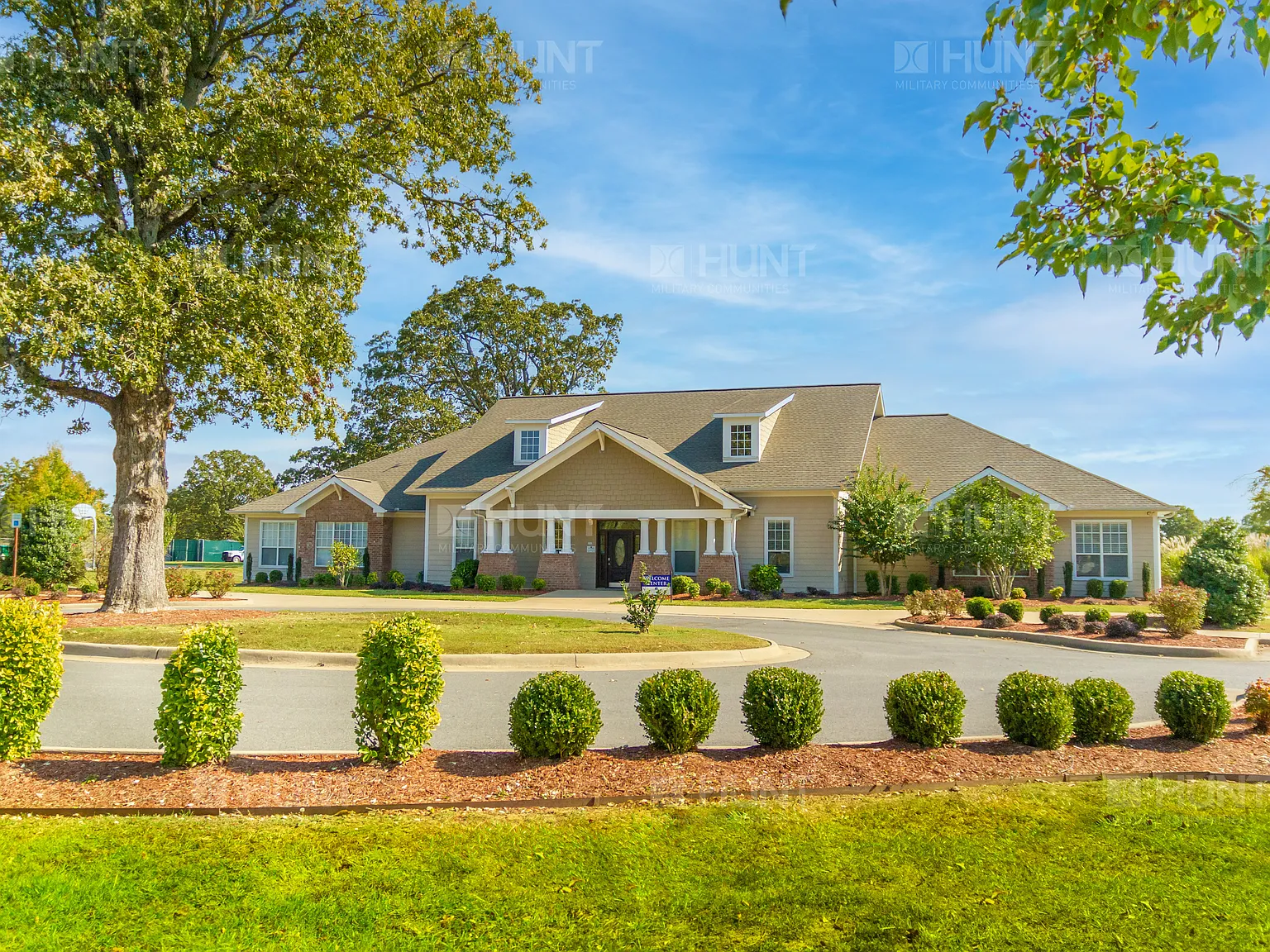 3 bed, 1389 sqft, $1,169 — Photo 2