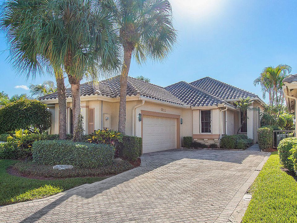 Home For Sale In Broken Sound Country Club