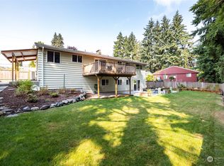 23917 80th Pl W, Edmonds, WA 98026