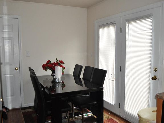 4th image of 524 Big Bear Ln