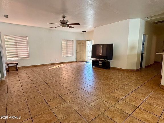 4th image of 506 W DEL RIO Lane