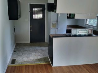 1953 Westhill Dr, Fayetteville, NC 28304