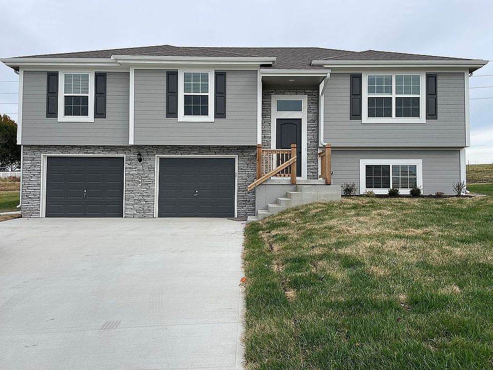 1st image of 603 SW Powell Dr
