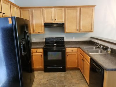 1933 Lombardia Ln, Madison, TN, 37115