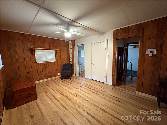 30th image of 875 Carson Creek Rd