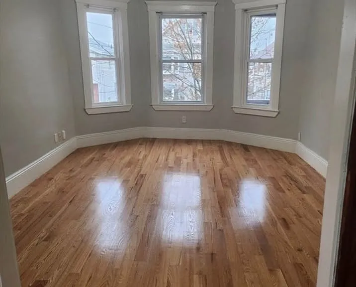 83 Pearl St #2 — Photo 5
