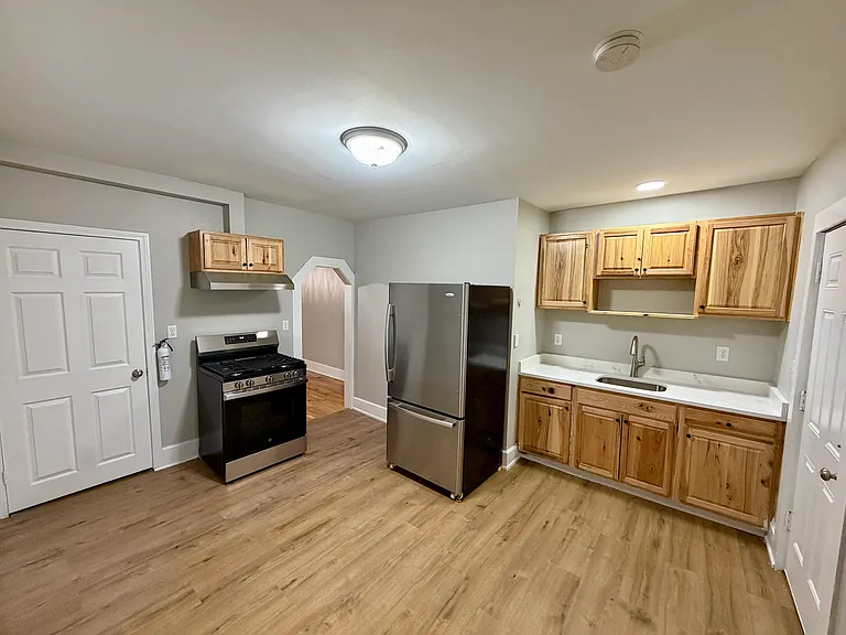 70 Temple St #1 — Photo 3
