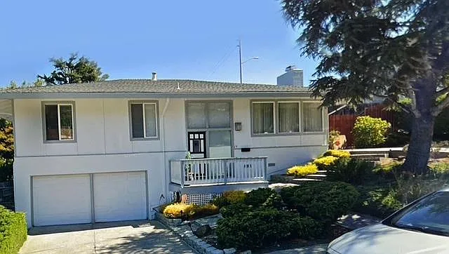 15 Bay View Dr photo 1