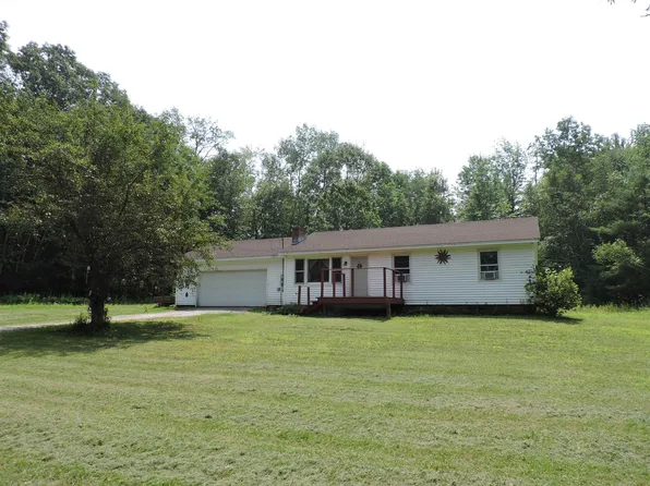 17 Sunshine Avenue, Newport, NH 03773