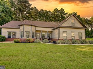 185 Chimney Ridge Ln, Covington, GA 30014