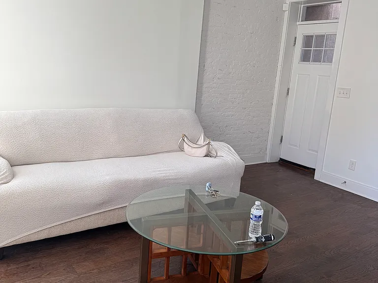 2112 E Fayette St — Photo 16