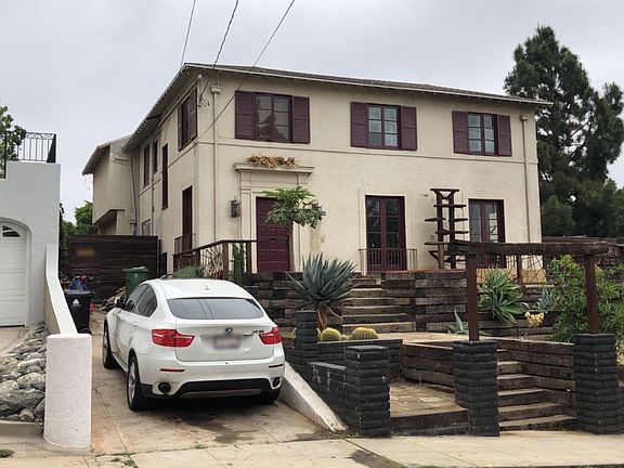 3rd image of 1746 N Stanley Ave