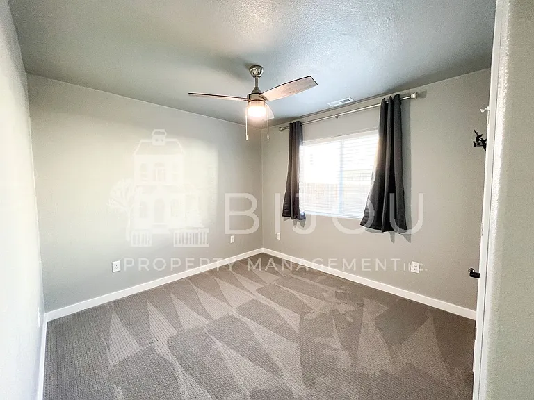 4908 Wolf Moon Dr — Photo 13