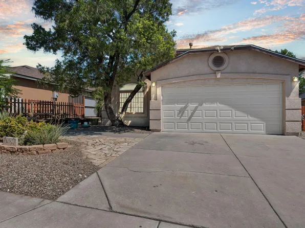 1512 Quiet Desert Dr SW, Albuquerque, NM 87121