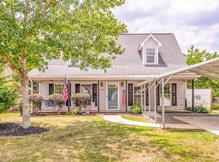 2045 Ardmore Village Ln, Winston Salem, NC 27127