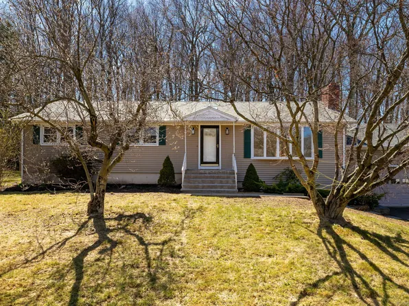172 Howard Drive, Hamden, CT 06514