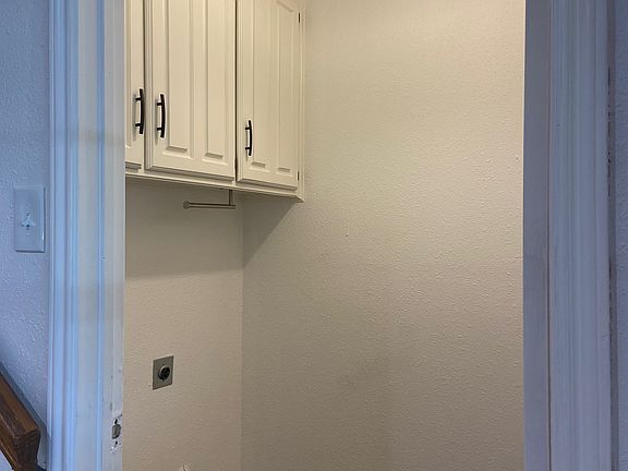 5th image of 3410 Timberline Dr