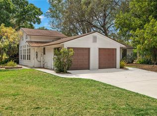 6160 Lancewood Way, Naples, FL 34116