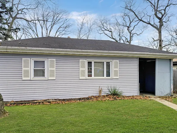 2736 Jasper St, Lake Station, IN 46405