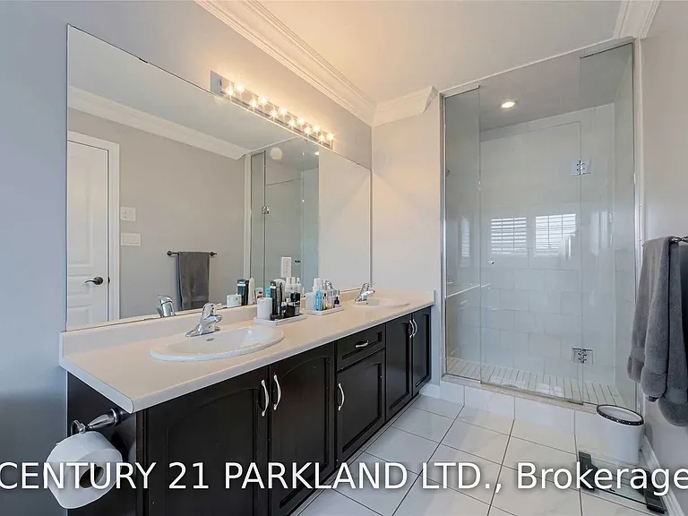 15 Sedgewick Pl — Photo 21
